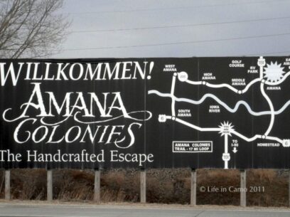 Willkommen Amana Colonies sign